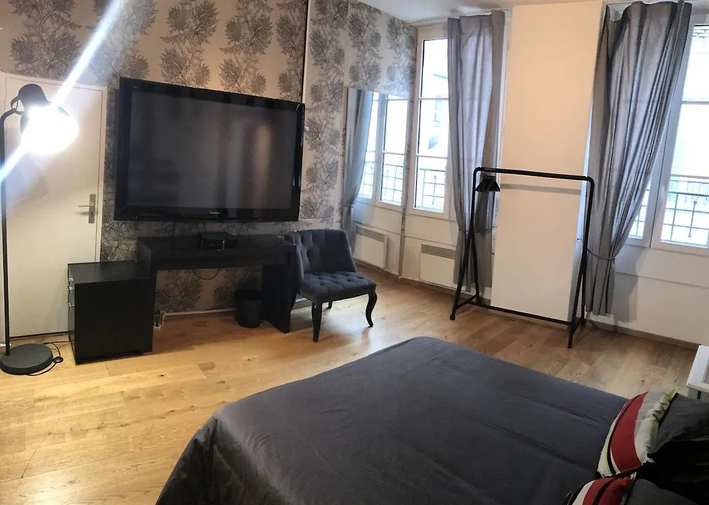 Atypique Apartment - Saint-Germain Des Pres Paris